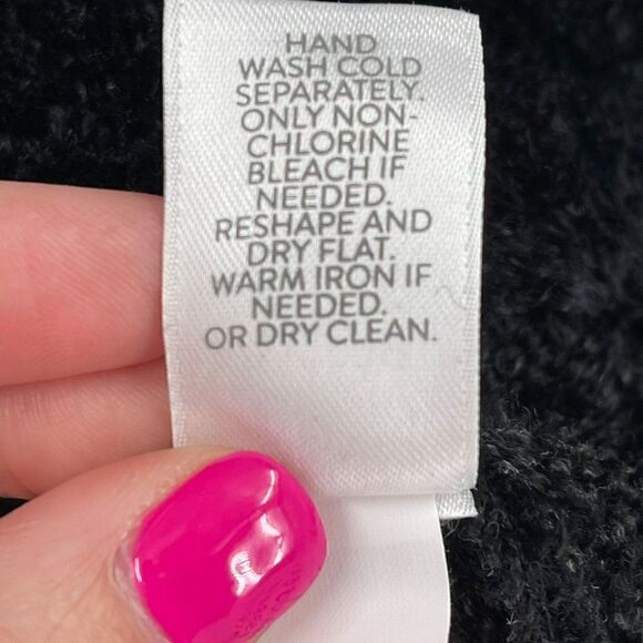 J. Jill Textured Leaf Pattern Crewneck Sweater Black Soft Women Small - Picture 6 of 7